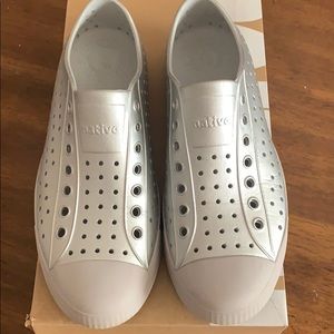 Native Jefferson Metallic